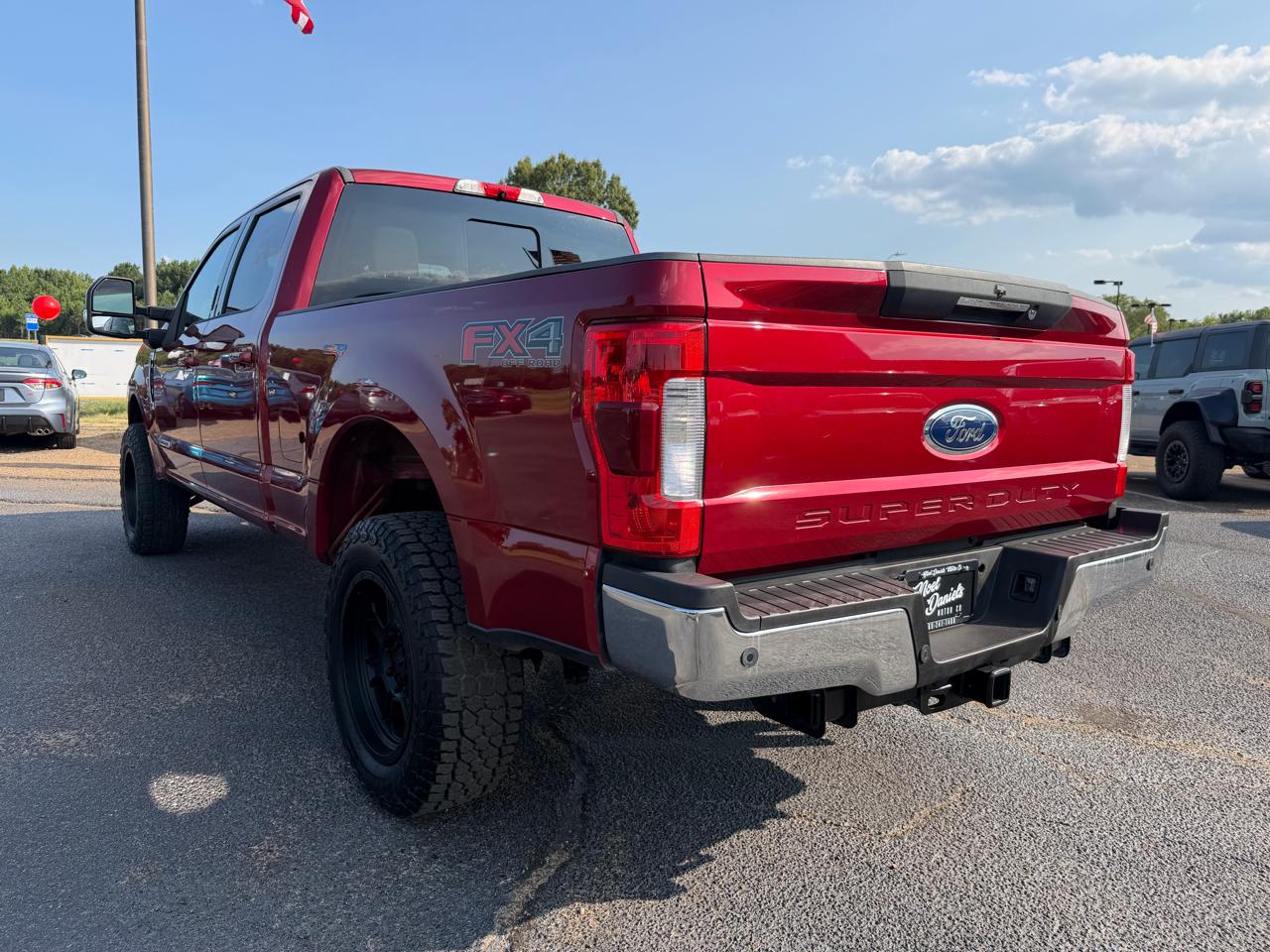 Ford F-250 SD Lariat Crew Cab 4WD 2018