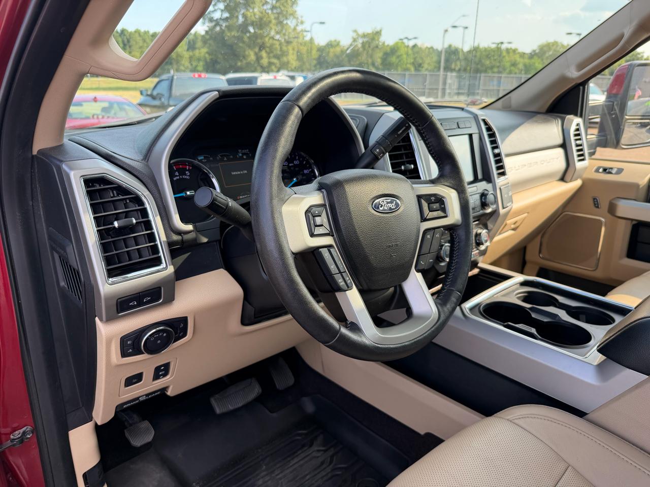 Ford F-250 SD Lariat Crew Cab 4WD 2018