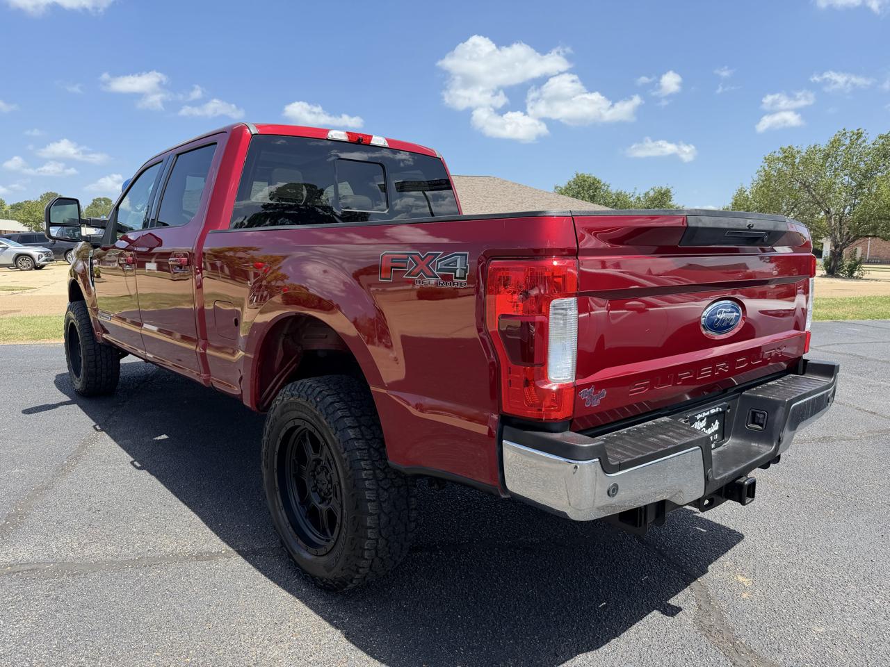 Ford F-250 SD Lariat Crew Cab 4WD 2018