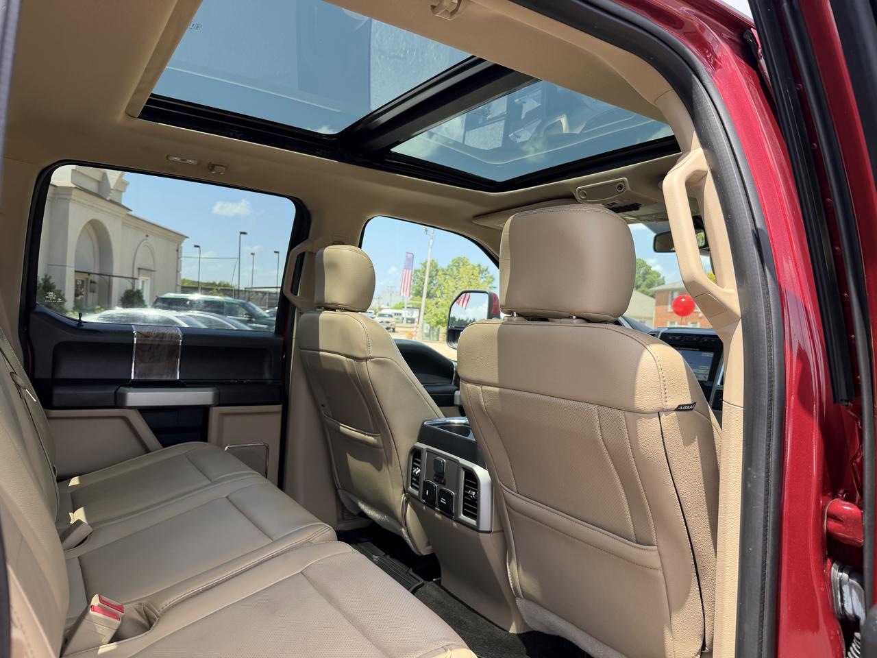 Ford F-250 SD Lariat Crew Cab 4WD 2018