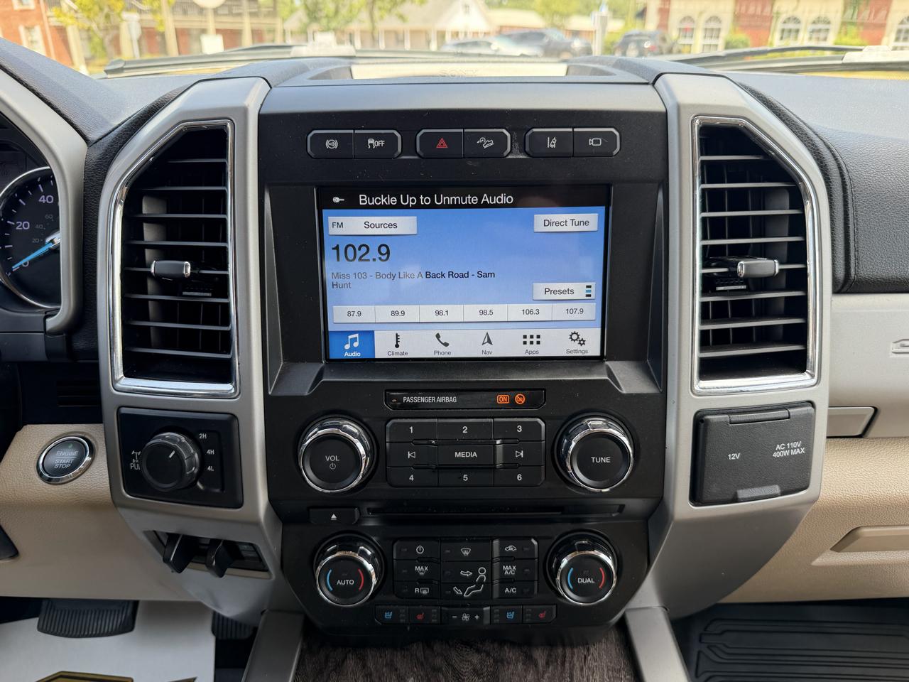Ford F-250 SD Lariat Crew Cab 4WD 2018