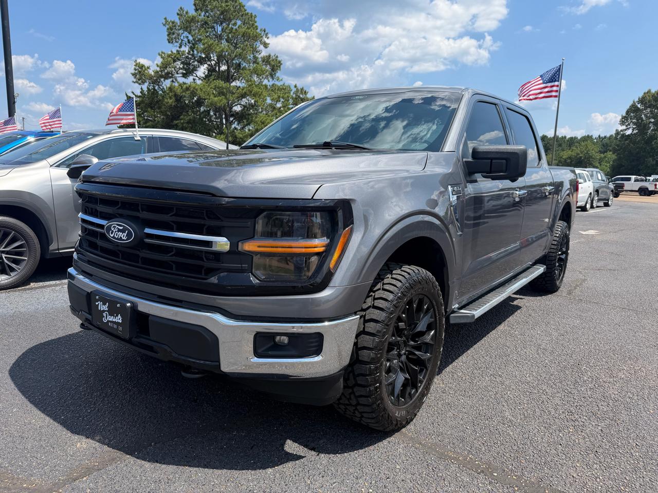Ford F-150 XLT SuperCrew 4WD 2024
