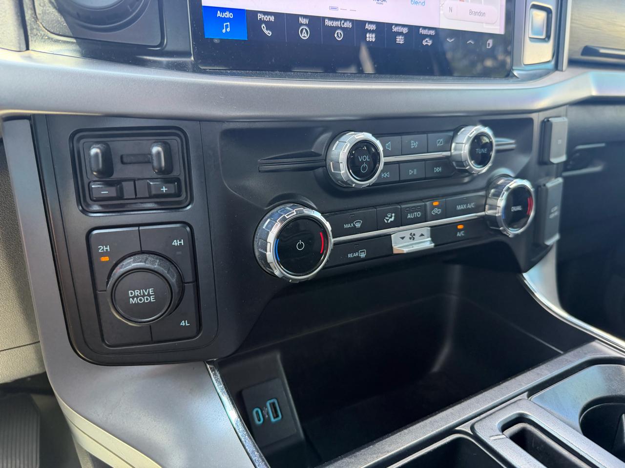 Ford F-150 XLT SuperCrew 4WD 2024