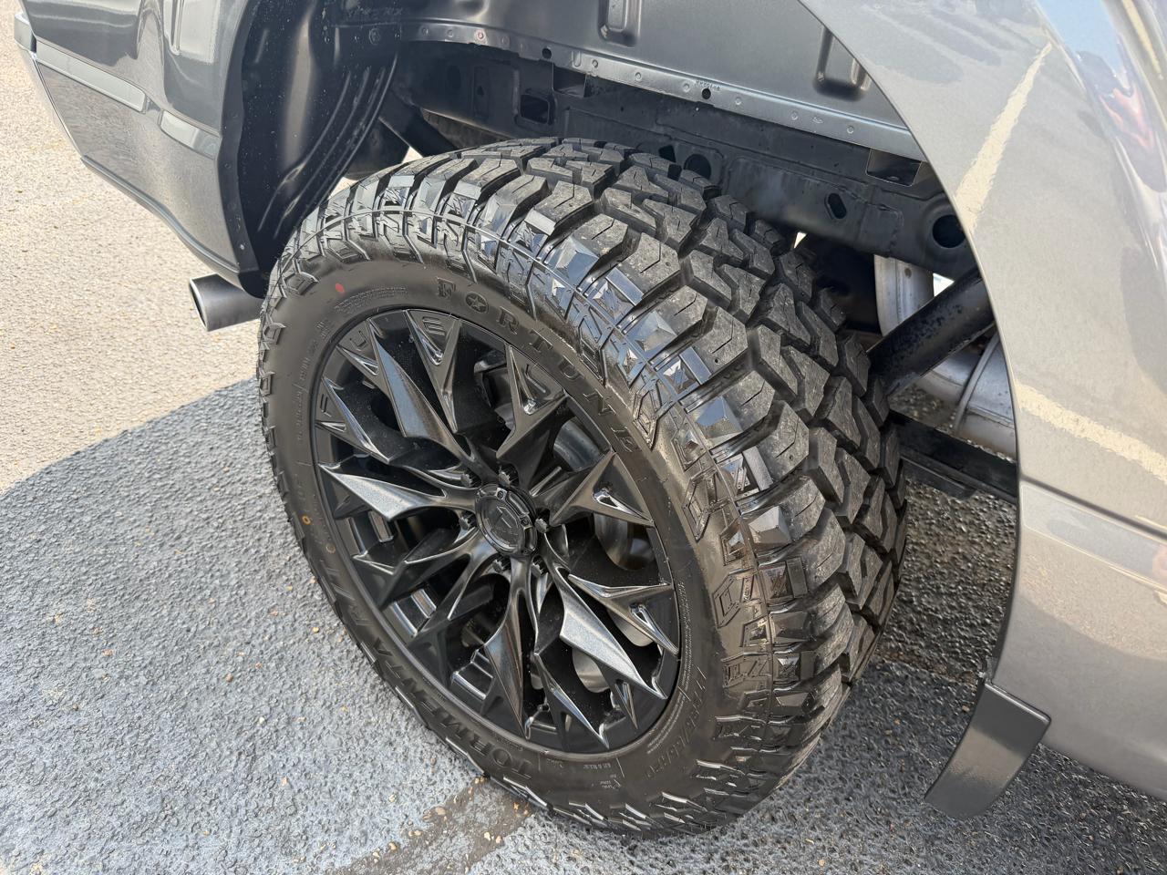 Ford F-150 XLT SuperCrew 4WD 2024