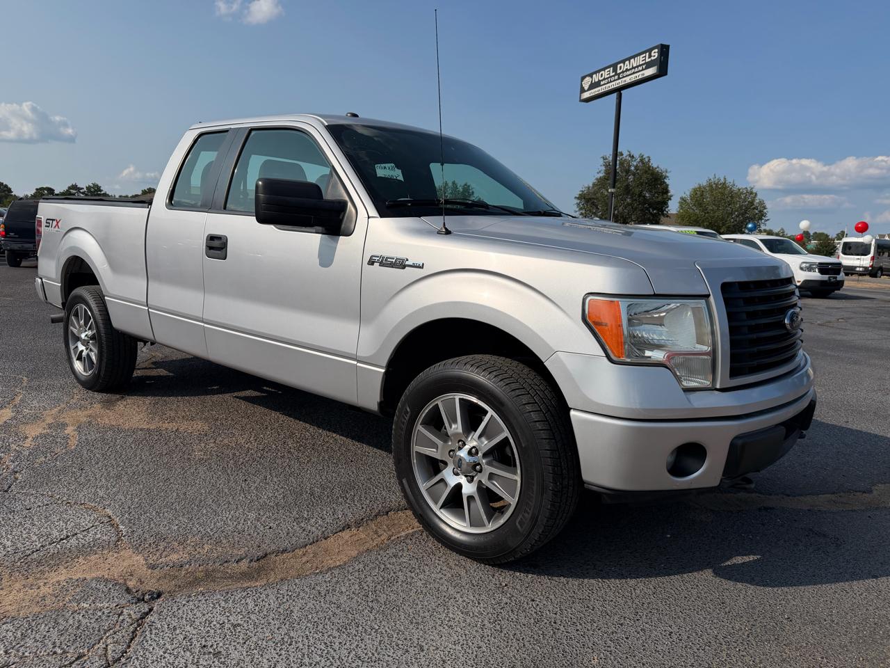 Ford F-150 STX SuperCab 6.5-ft. Bed 4WD 2014
