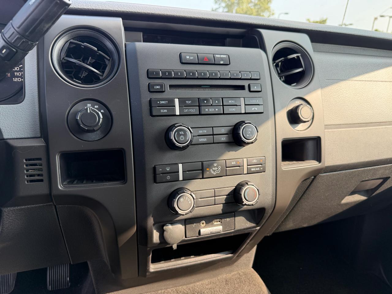 Ford F-150 STX SuperCab 6.5-ft. Bed 4WD 2014