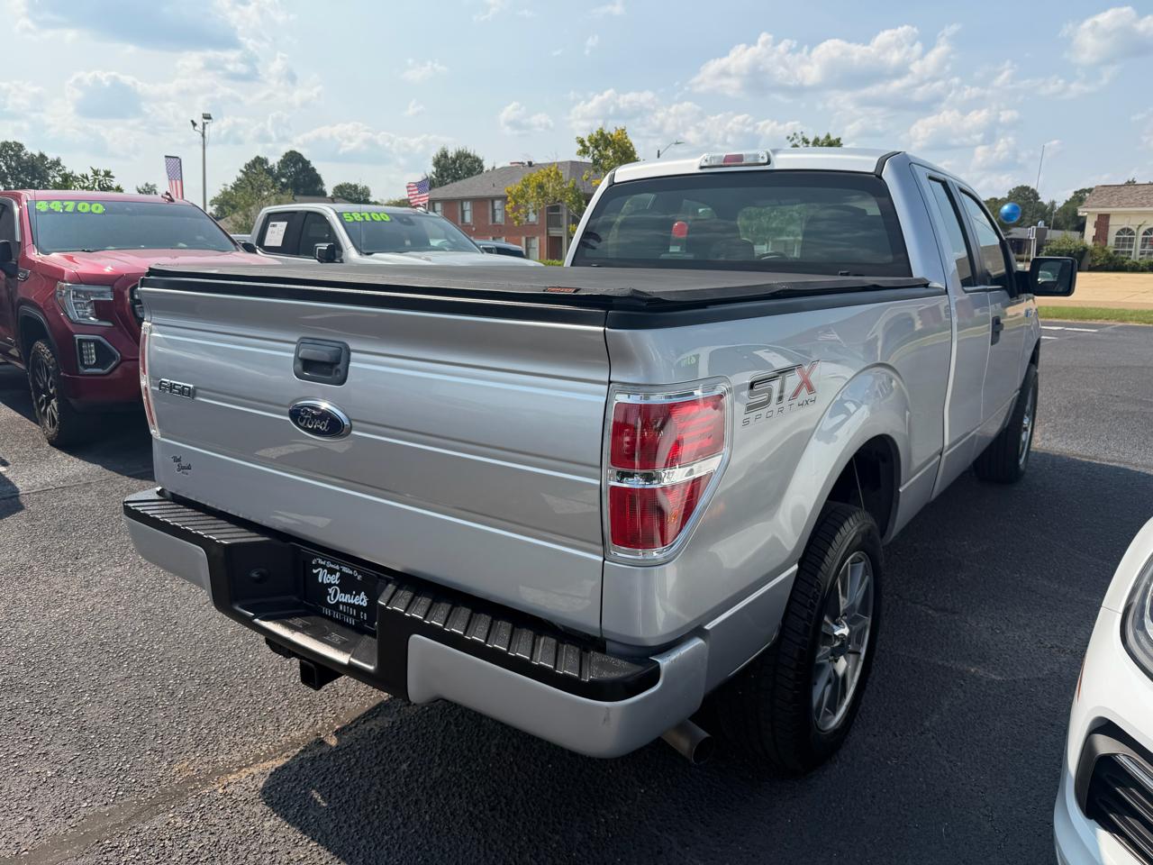 Ford F-150 STX SuperCab 6.5-ft. Bed 4WD 2014
