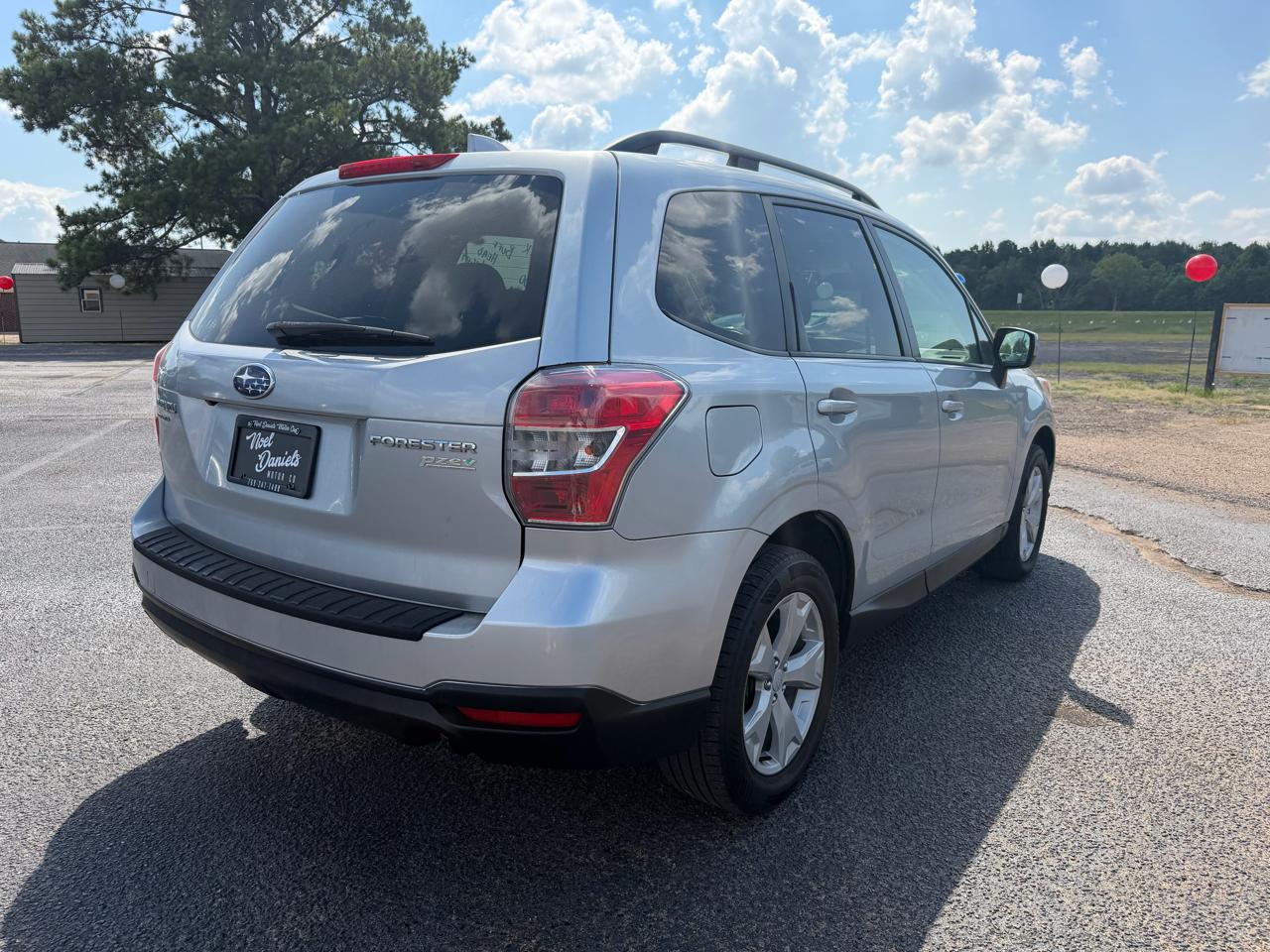 Subaru Forester 2.5i Premium PZEV CVT 2016