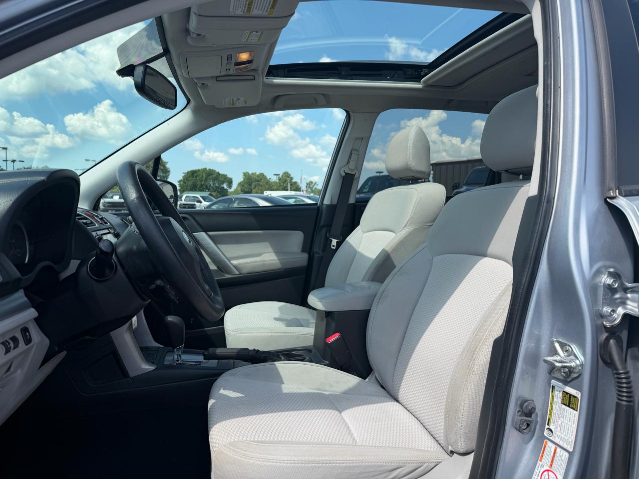 Subaru Forester 2.5i Premium PZEV CVT 2016