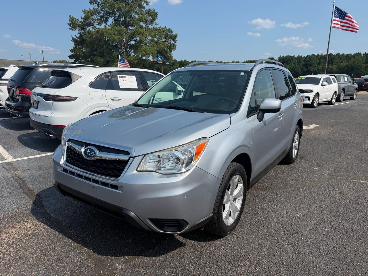 Subaru Forester 2.5i Premium PZEV CVT 2016
