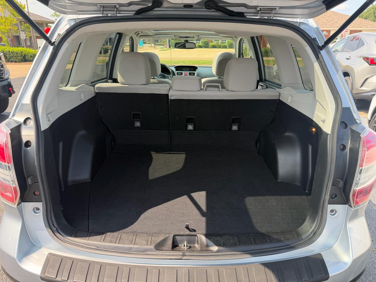 Subaru Forester 2.5i Premium PZEV CVT 2016
