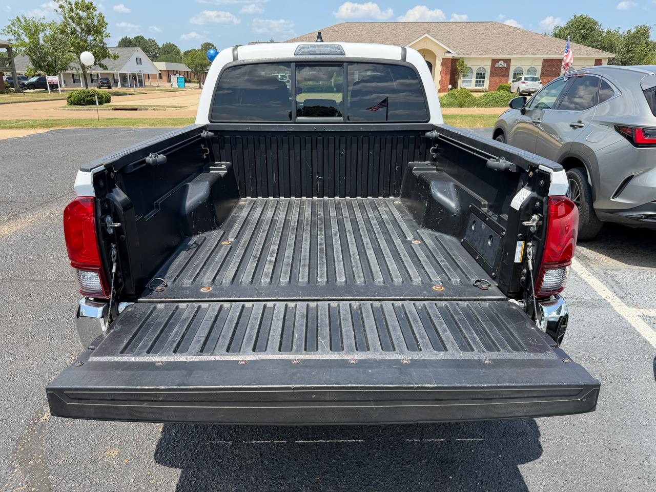 Toyota Tacoma SR5 Double Cab 2020