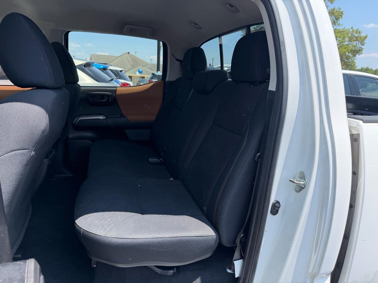 Toyota Tacoma SR5 Double Cab 2020