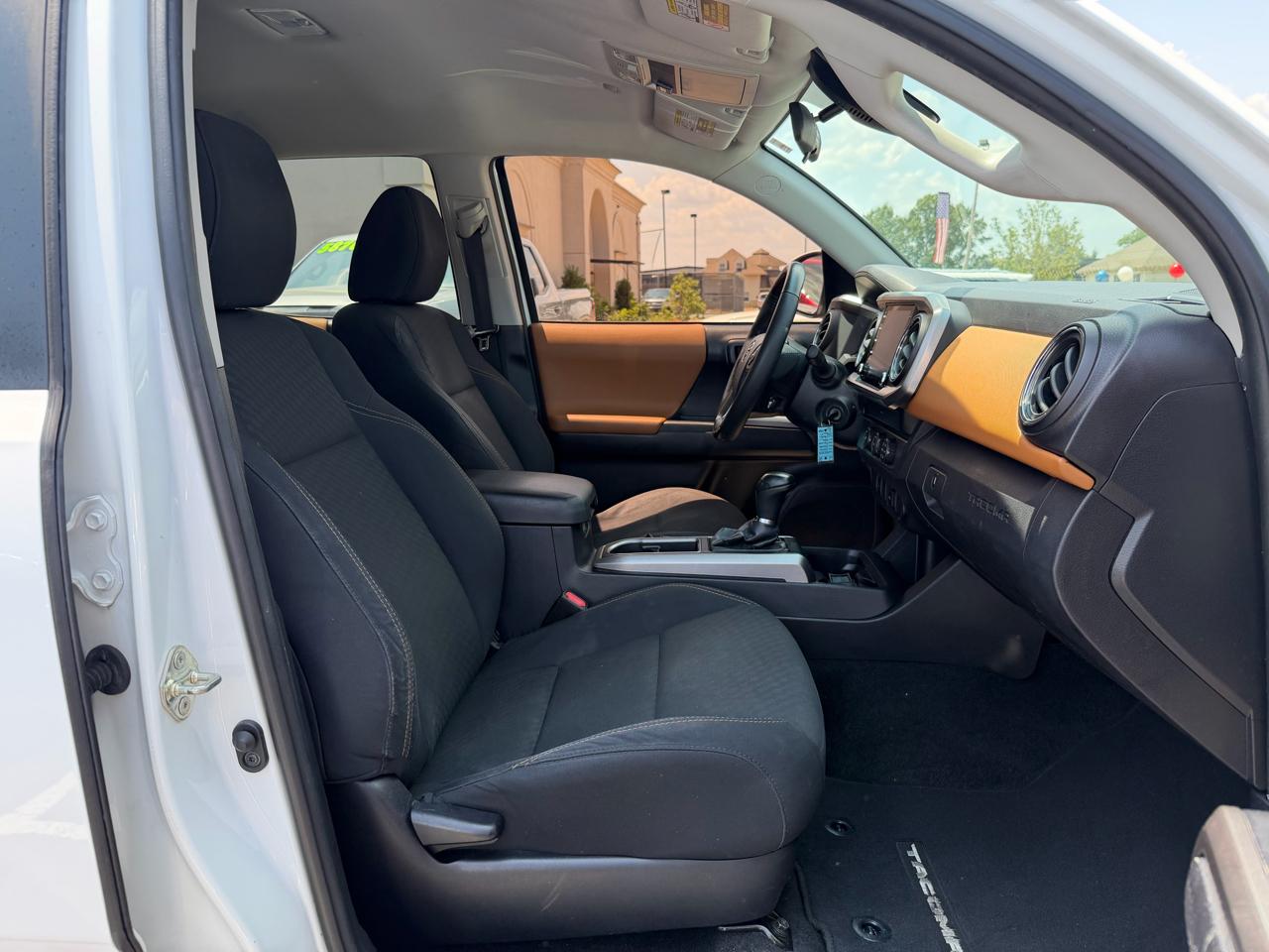 Toyota Tacoma SR5 Double Cab 2020