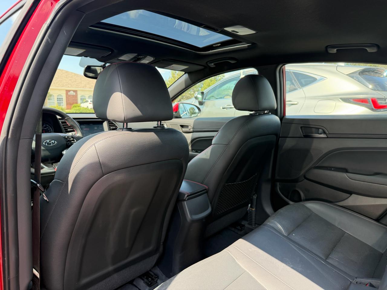 Hyundai Elantra 6AT 2018