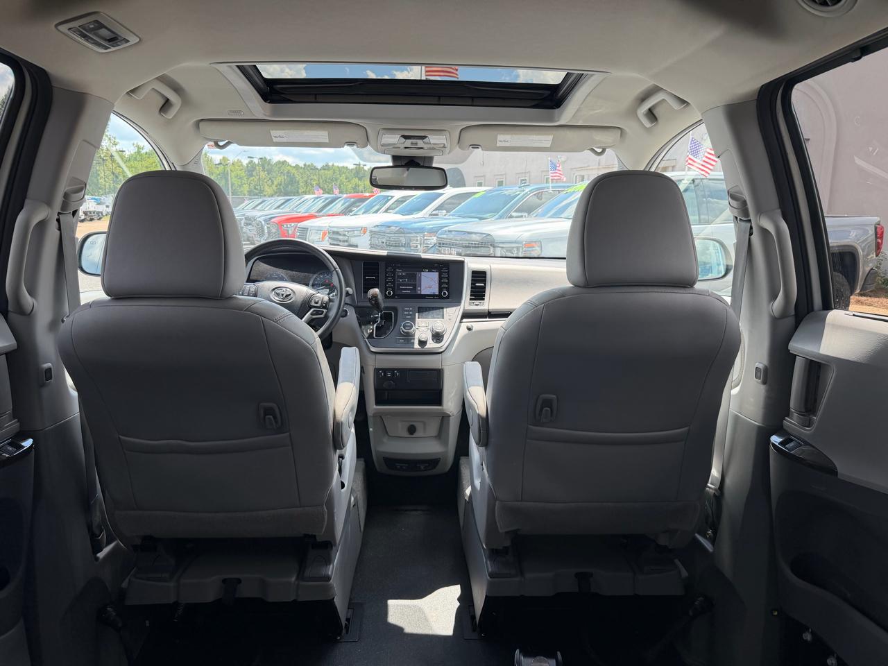 Toyota Sienna Limited Premium 7-Passenger 2020