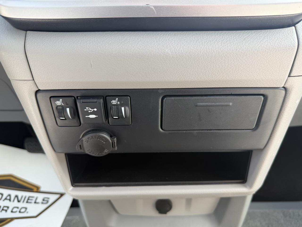 Toyota Sienna Limited Premium 7-Passenger 2020
