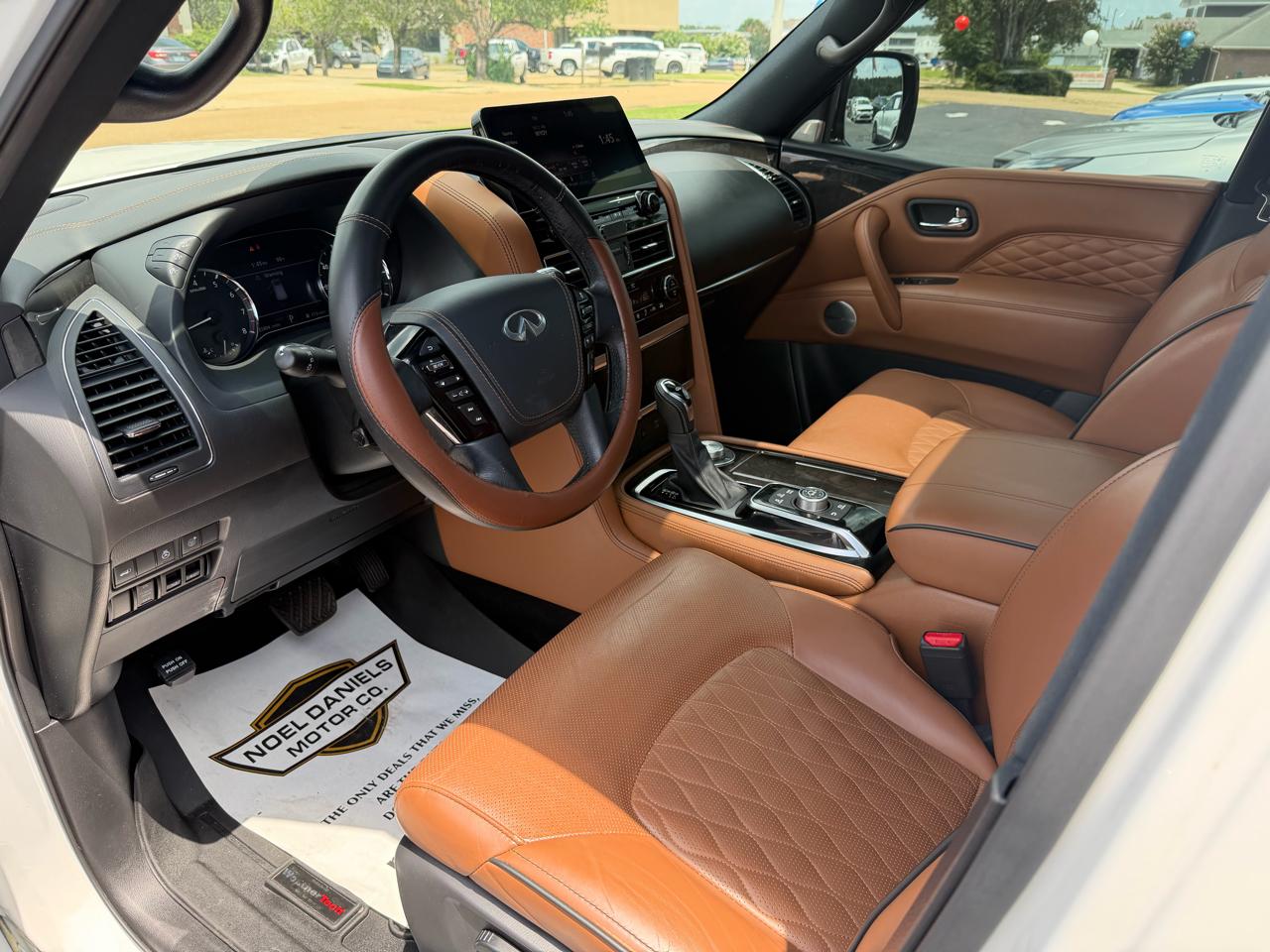 Infiniti QX80 Sensory 4WD 2024