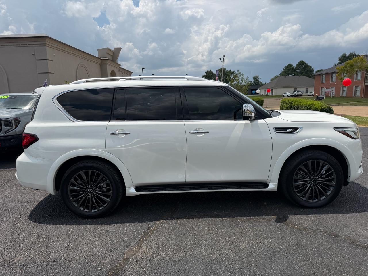 Infiniti QX80 Sensory 4WD 2024