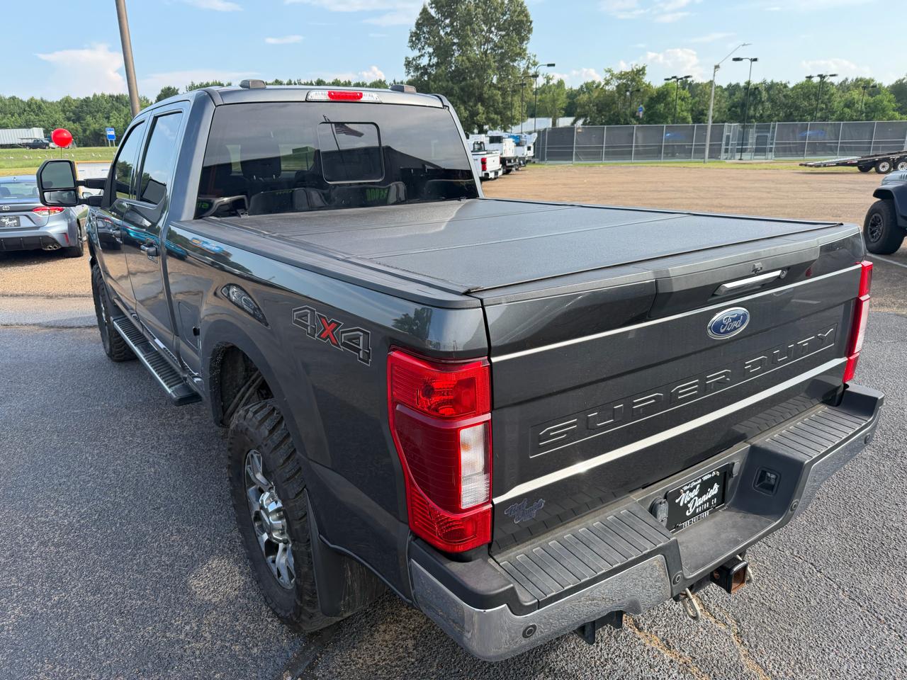 Ford F-250 SD Lariat Crew Cab 4WD 2020