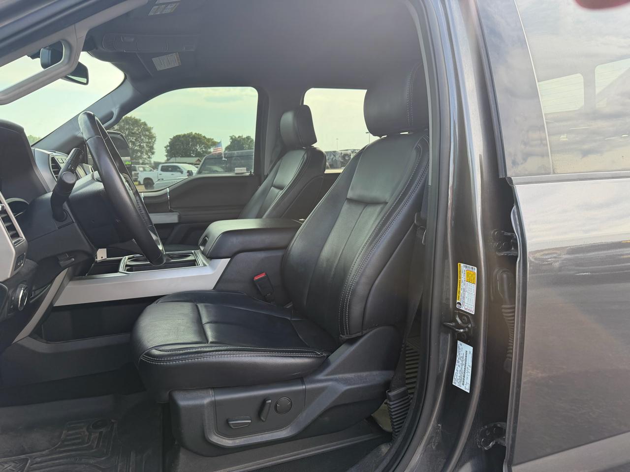 Ford F-250 SD Lariat Crew Cab 4WD 2020