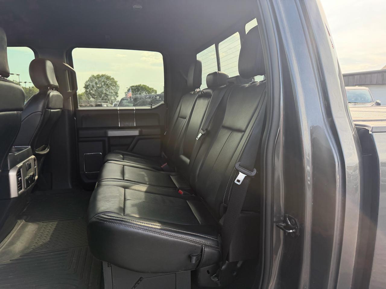 Ford F-250 SD Lariat Crew Cab 4WD 2020