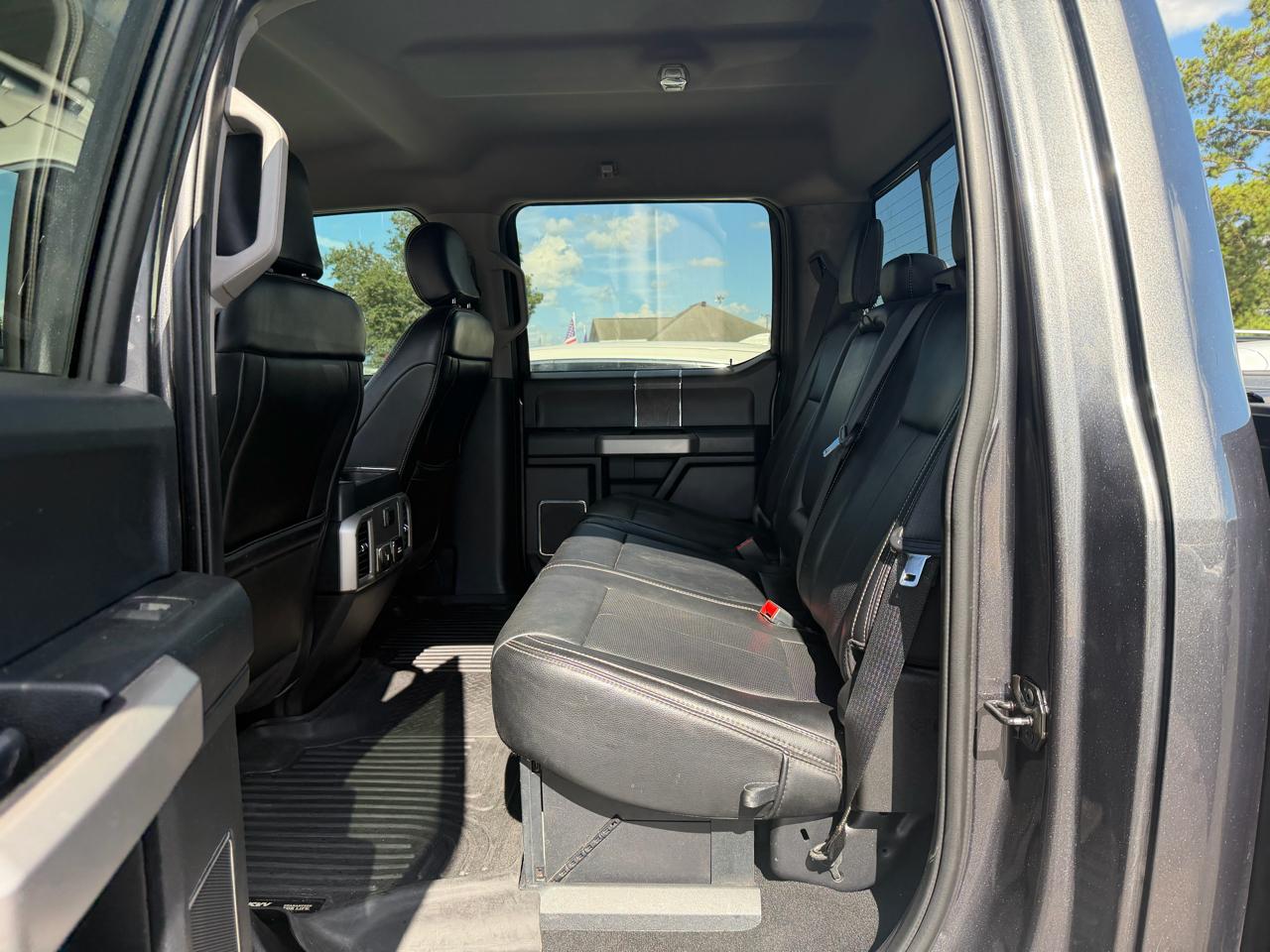 Ford F-250 SD Lariat Crew Cab 4WD 2020