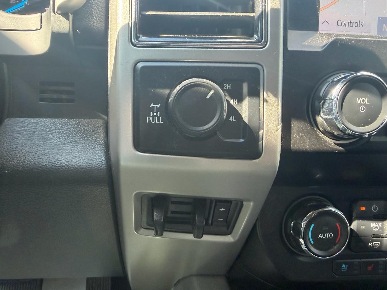 Ford F-250 SD Lariat Crew Cab 4WD 2020