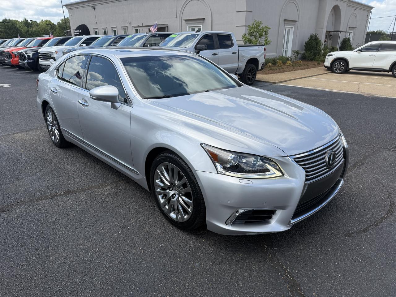 Lexus LS 460 RWD 2017