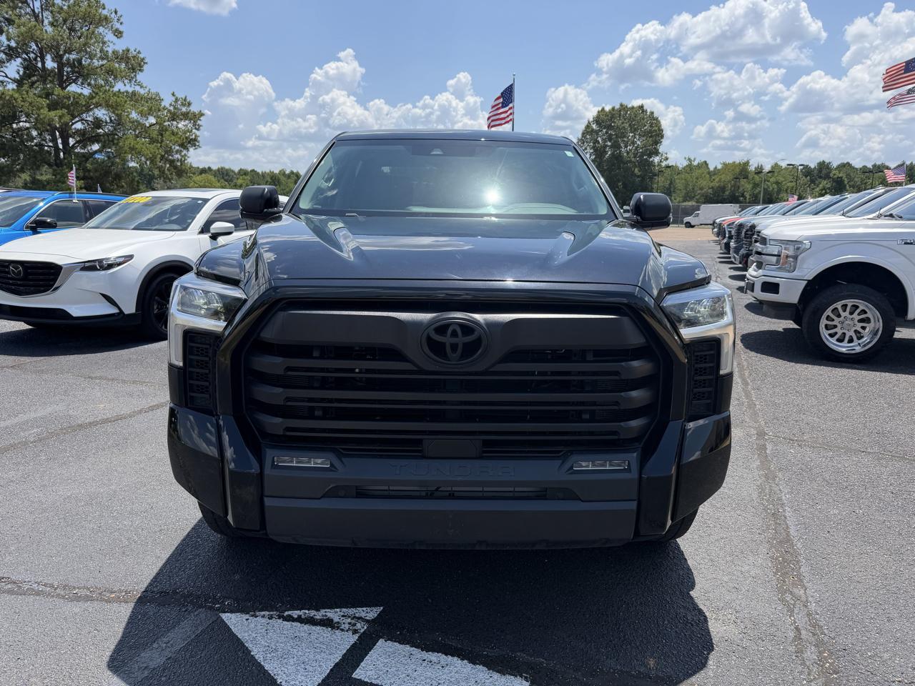 Toyota Tundra SR5 CrewMax 4WD 2023