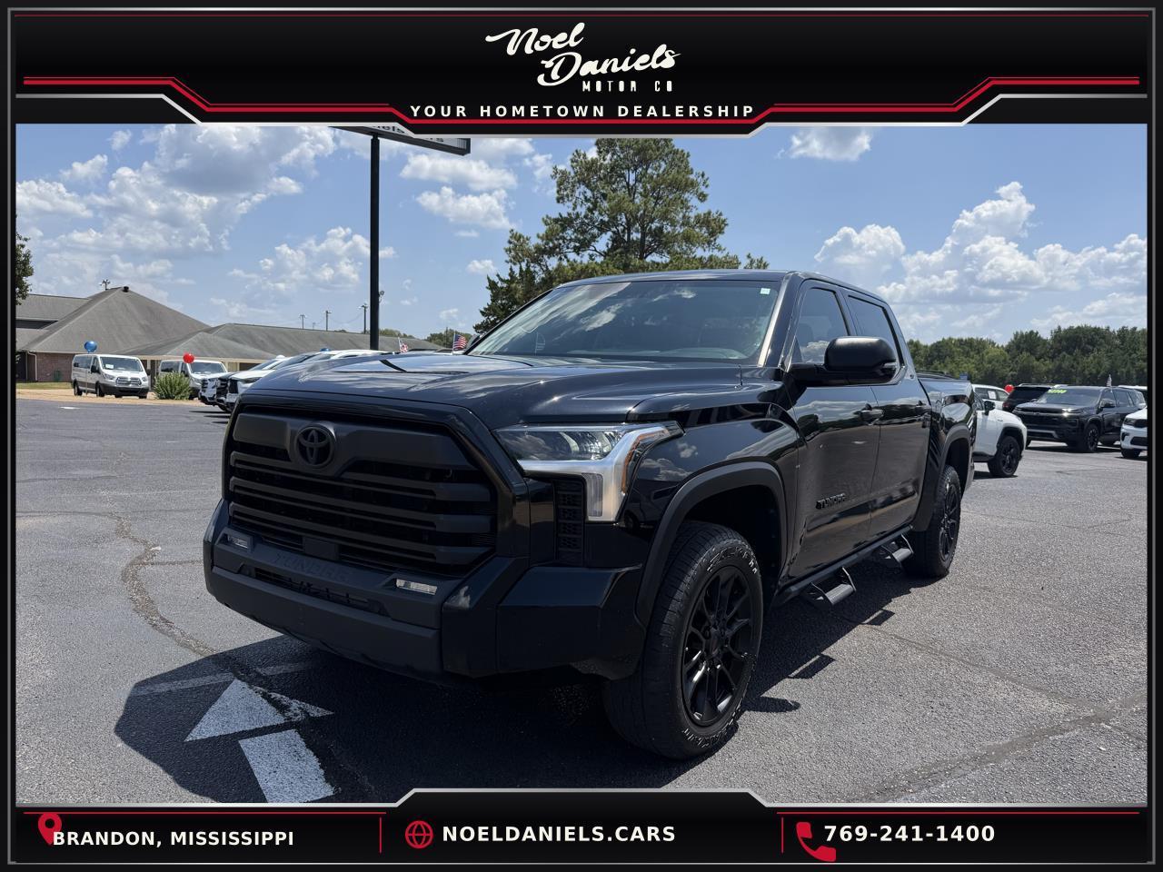 Toyota Tundra SR5 CrewMax 4WD 2023