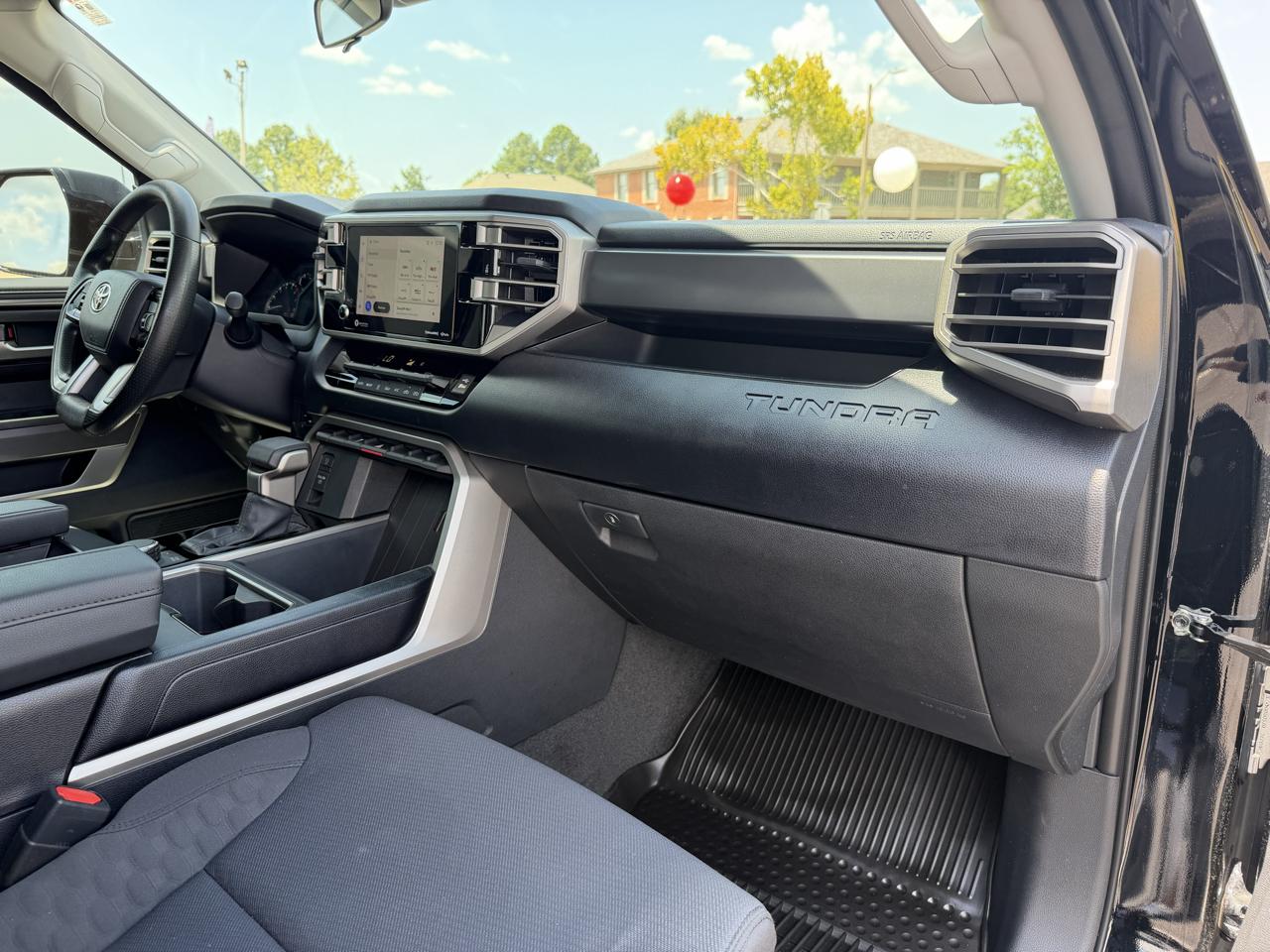 Toyota Tundra SR5 CrewMax 4WD 2023