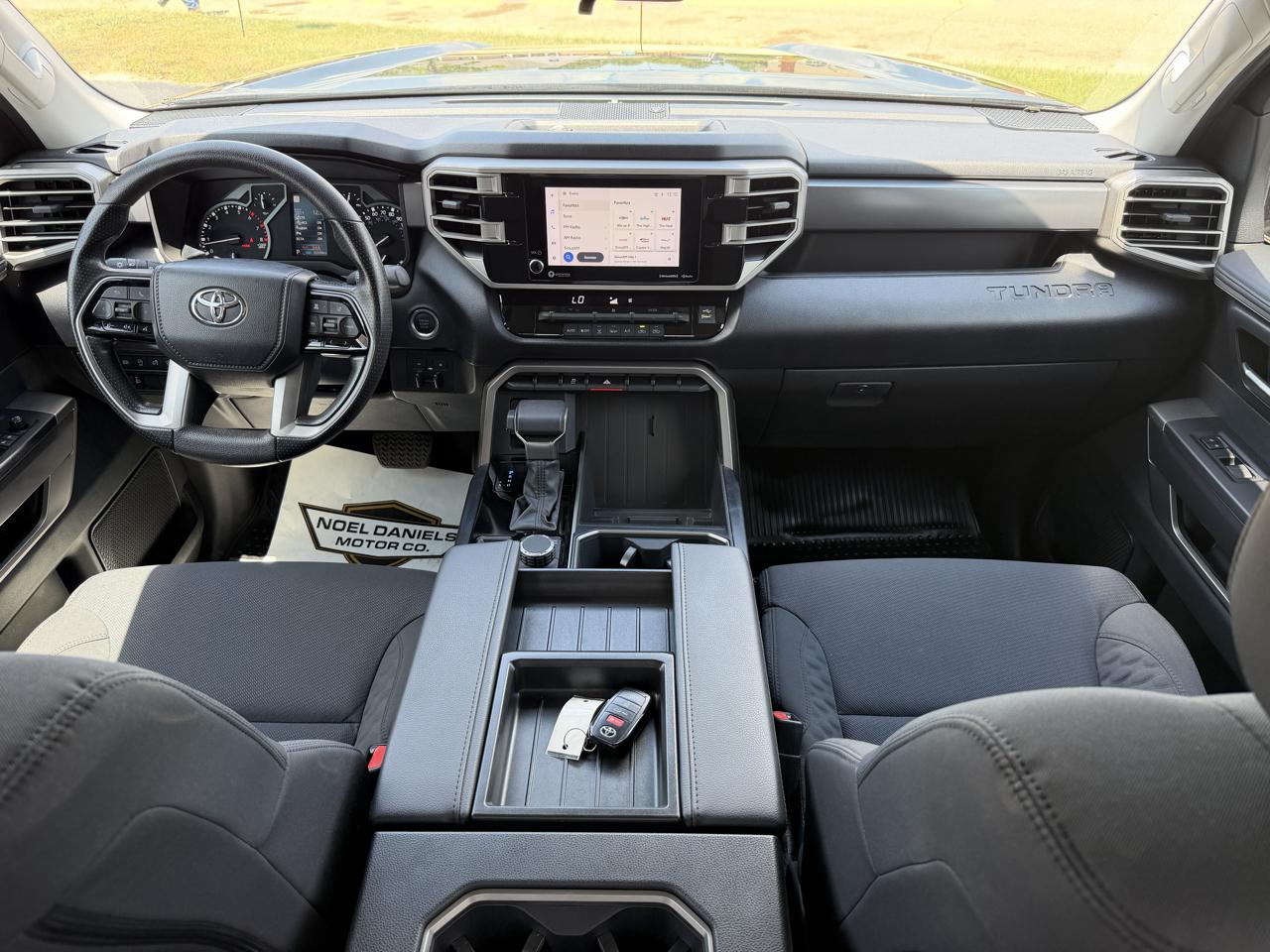 Toyota Tundra SR5 CrewMax 4WD 2023