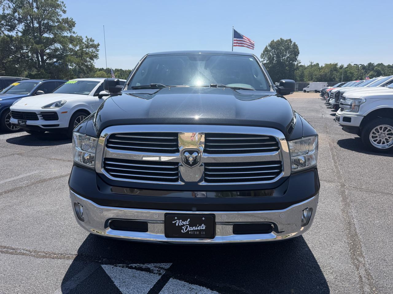RAM 1500 Big Horn Crew Cab SWB 2WD 2016