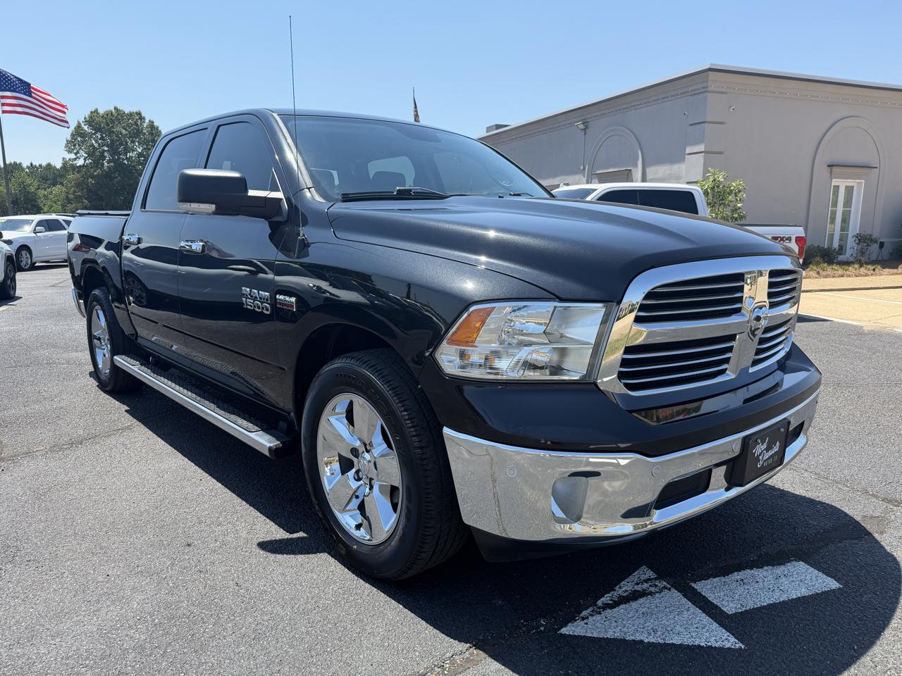 RAM 1500 Big Horn Crew Cab SWB 2WD 2016