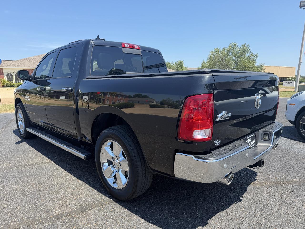 RAM 1500 Big Horn Crew Cab SWB 2WD 2016