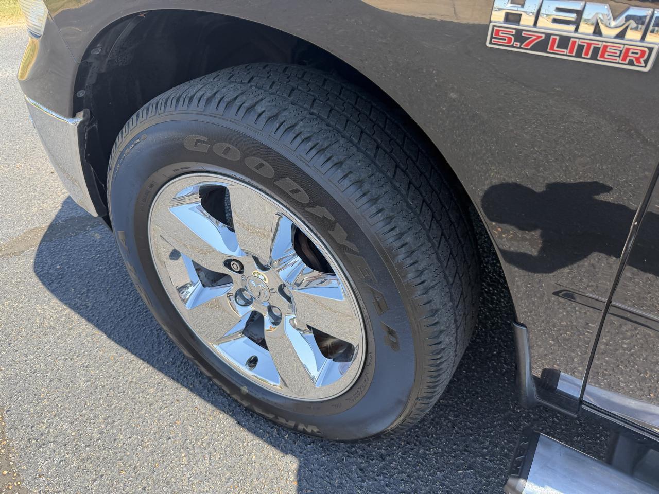 RAM 1500 Big Horn Crew Cab SWB 2WD 2016