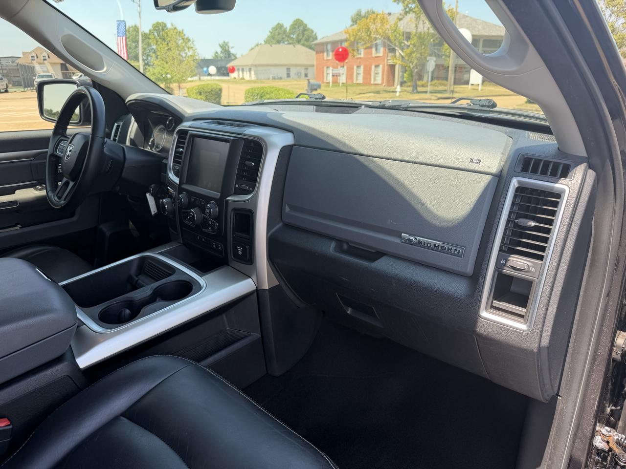 RAM 1500 Big Horn Crew Cab SWB 2WD 2016