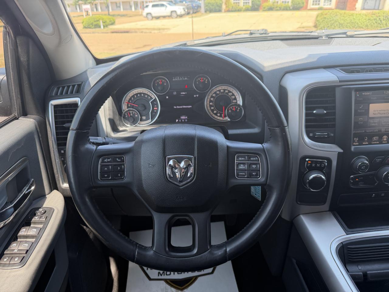 RAM 1500 Big Horn Crew Cab SWB 2WD 2016