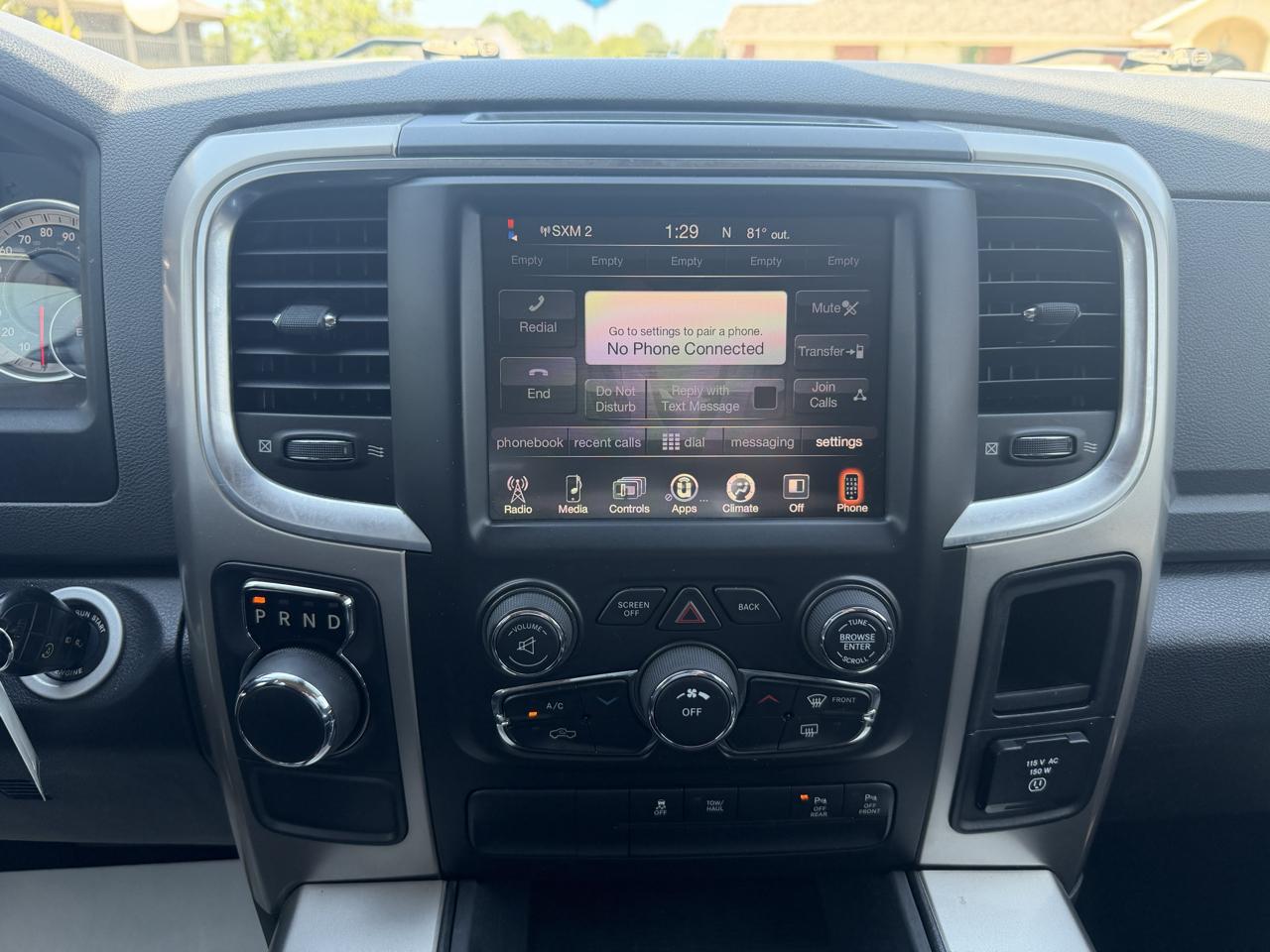 RAM 1500 Big Horn Crew Cab SWB 2WD 2016
