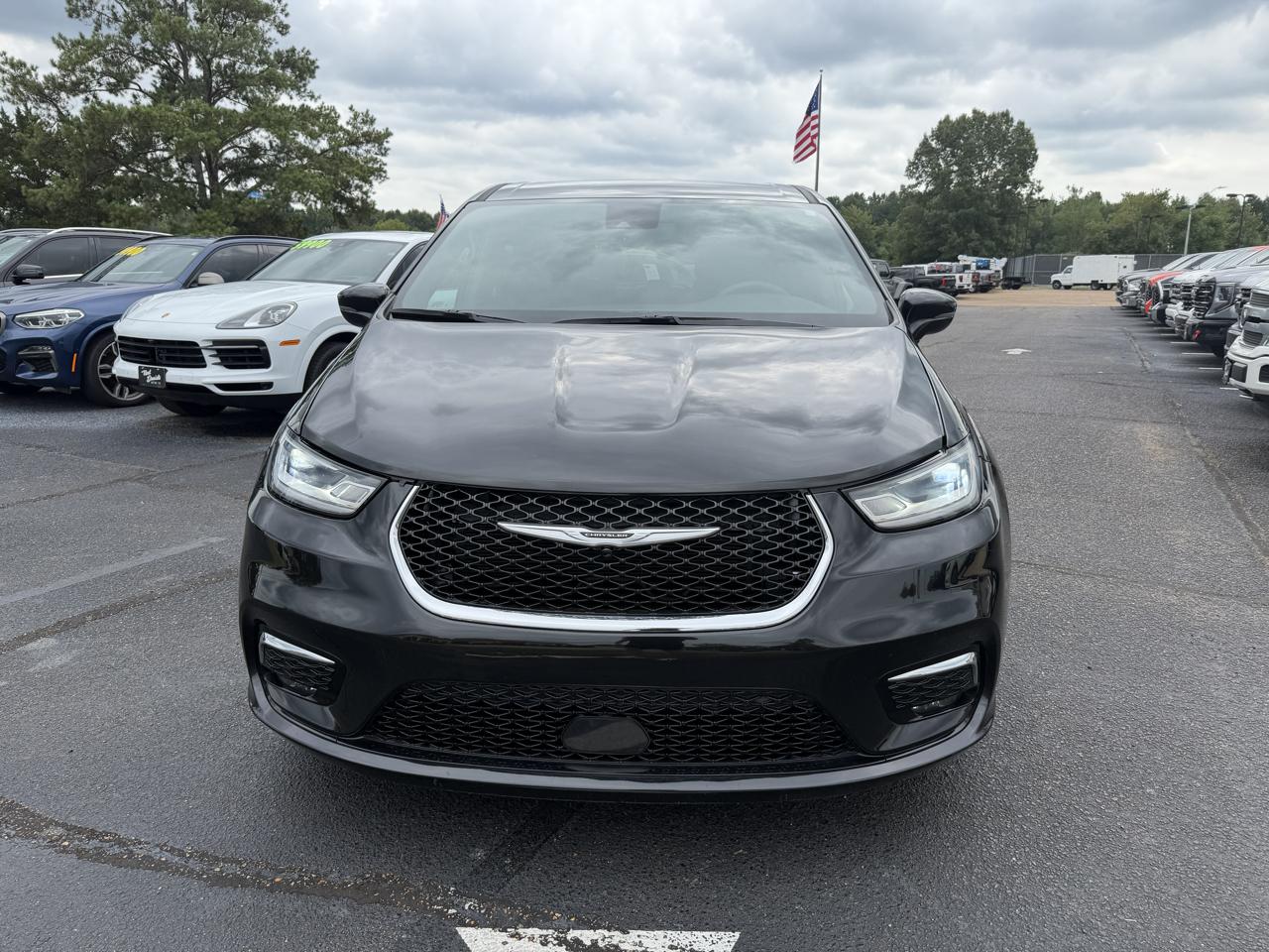 Chrysler Pacifica Select 2025