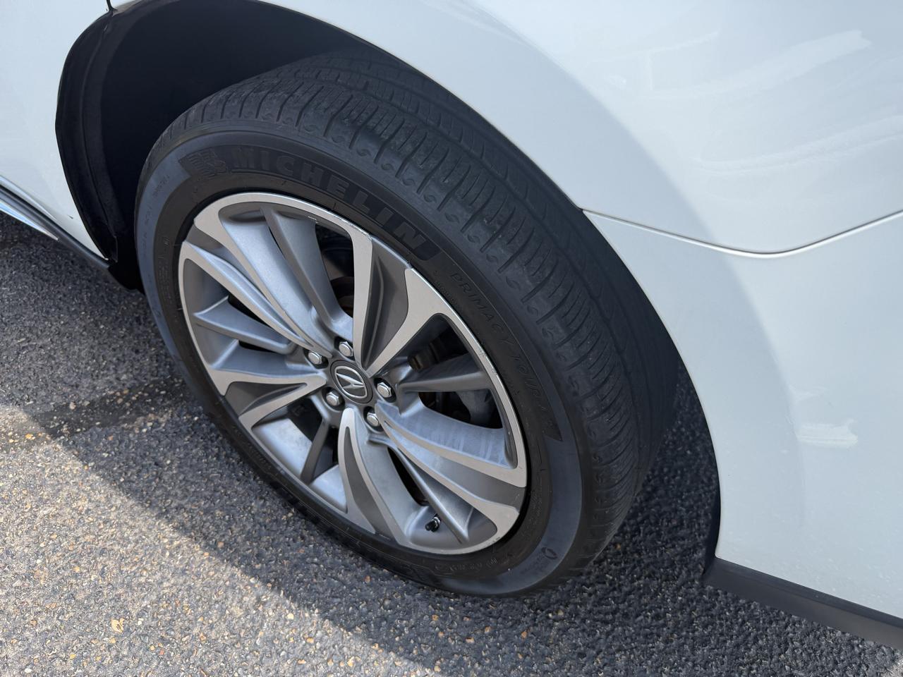 Acura MDX SH-AWD 9-Spd AT w/Tech Package 2017