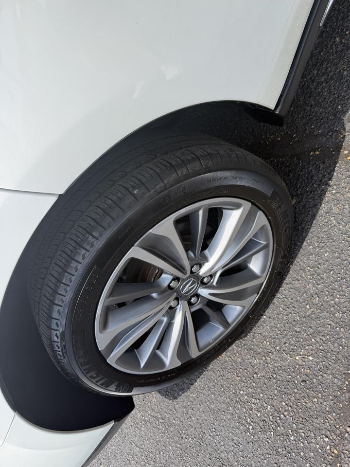 Acura MDX SH-AWD 9-Spd AT w/Tech Package 2017