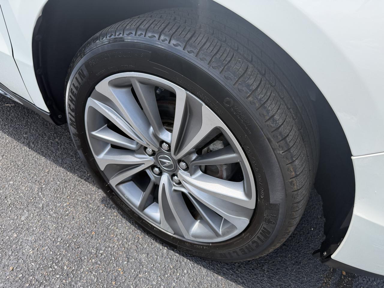 Acura MDX SH-AWD 9-Spd AT w/Tech Package 2017