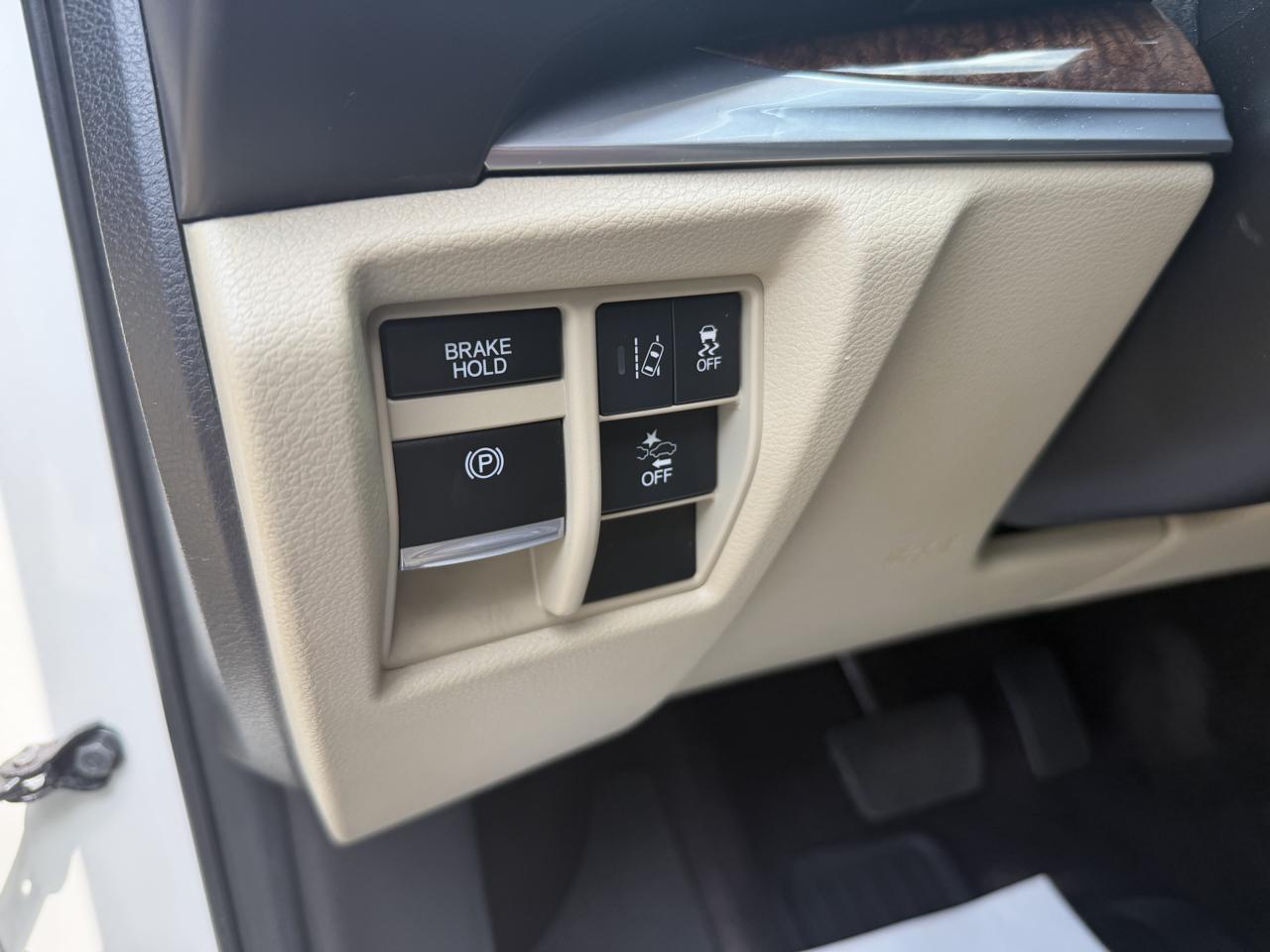 Acura MDX SH-AWD 9-Spd AT w/Tech Package 2017