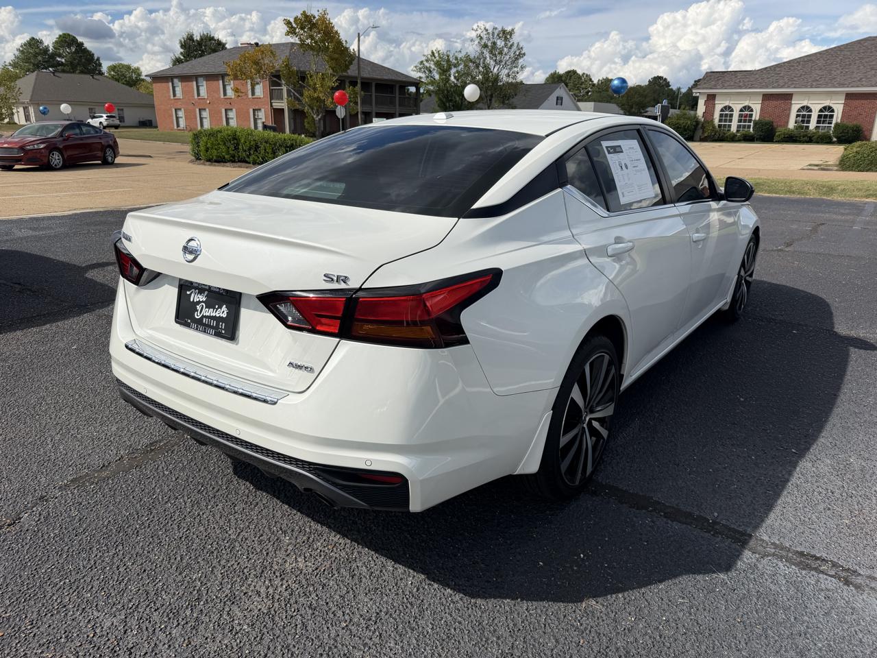 Nissan Altima  2022