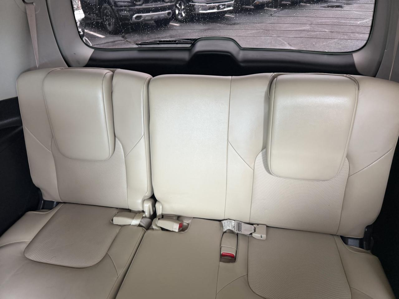 Nissan Armada Platinum 2WD 2018