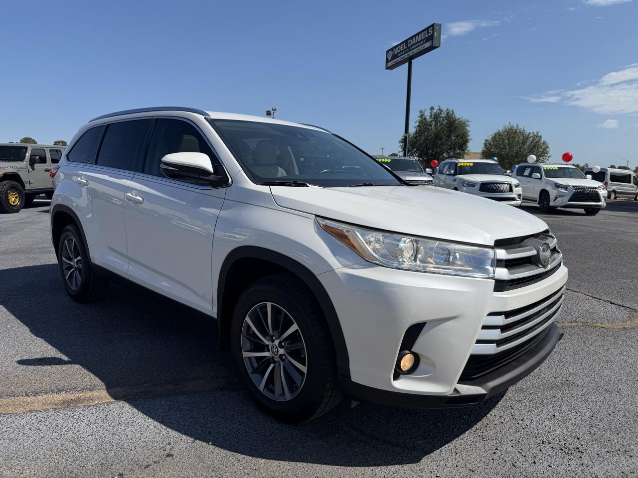 Toyota Highlander XLE FWD V6 2019