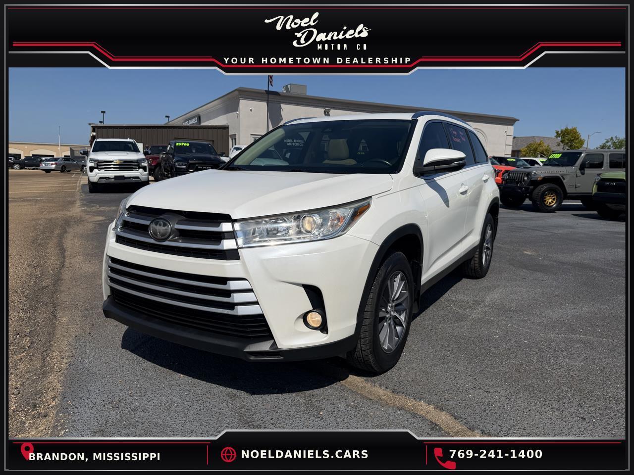 Toyota Highlander XLE FWD V6 2019