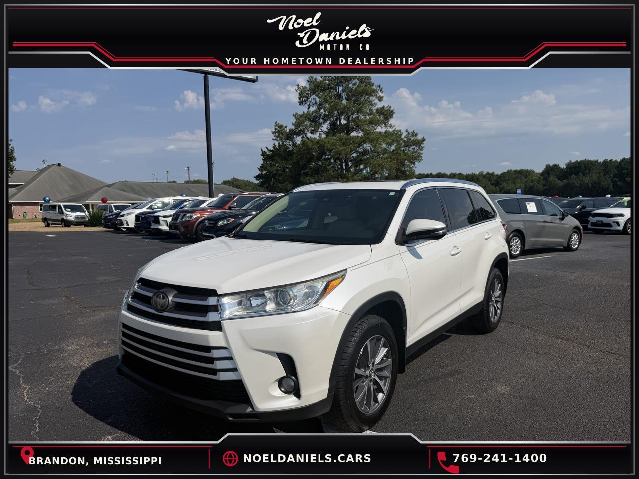 Toyota Highlander XLE FWD V6 2019